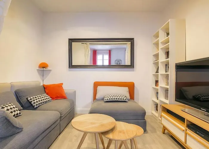 Super Idealement Situe, 6eme * Lyon