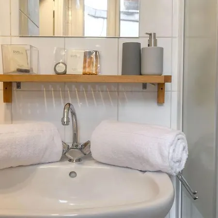 Super Idealement Situe, 6eme Apartment Lyon