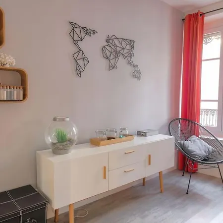 Super Idealement Situe, 6eme * Lyon