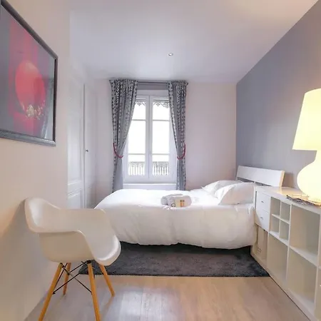 Super Idealement Situe, 6eme * Lyon